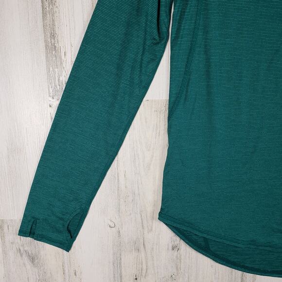 NWT Xersion Quick Dry Green long Sleeve V-Neck Shirt Women's Size Small - Picture 4 of 13